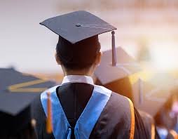 دورة اللغة العبرية للشباب  